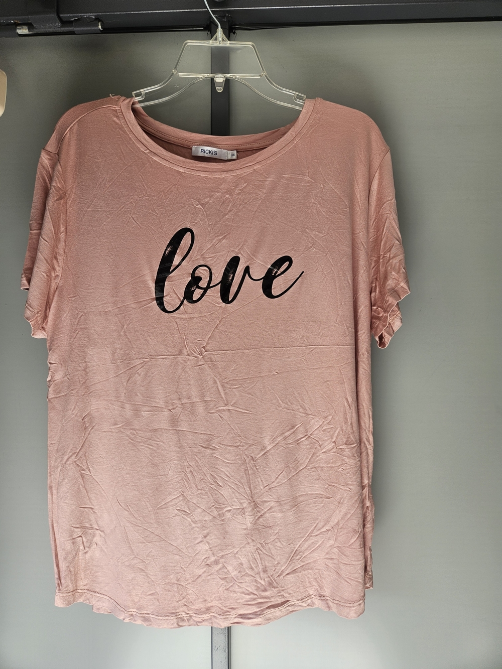 Ricki’s Women’s Love Graphic Tee – New with Tags
